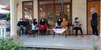 Bersama PDI Perjuangan Karanganyar, Rober Christanto Gelar Vaksinasi