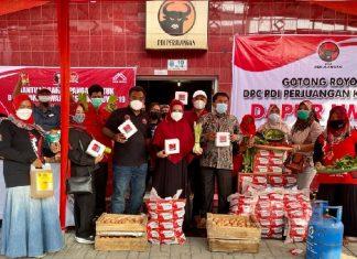 Hadir untuk Rakyat, Kantor DPC PDI Perjuangan Kota Tegal Buka Dapur Umum
