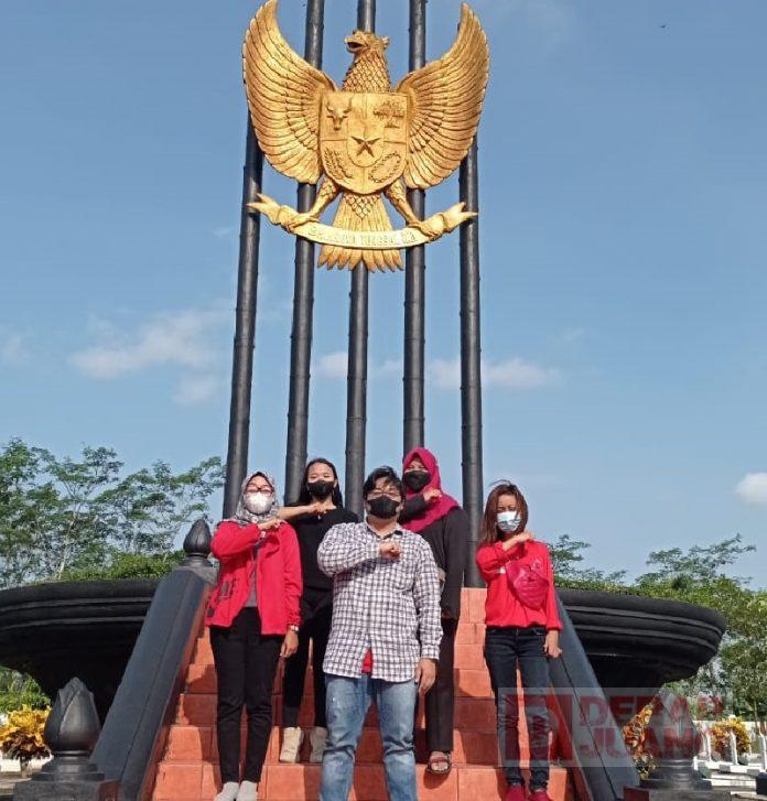 KJ Purworejo Ziarah Makam Pahlawan