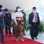 Ketua DPR RI Kenakan Busana Adat Bali, Fitria Handini Mbak Puan Tampak Anggun