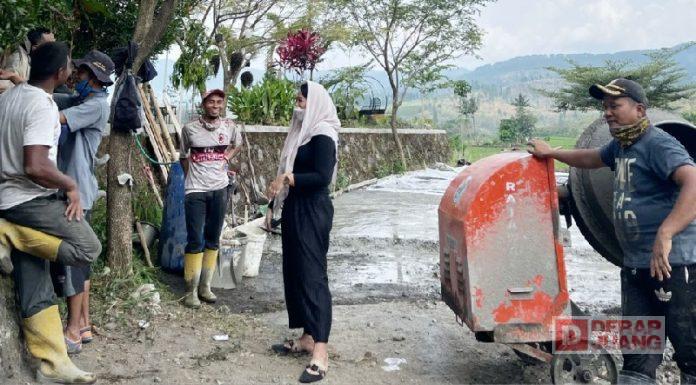 Linda Apresiasi Pengecoran Jalan Menuju Wisata Curug Bengkawah