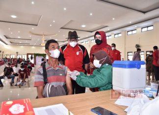 PDI Perjuangan Sukoharjo Terima Bantuan 1000 Dosis Vaksin dari Mbak Puan