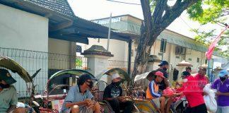 Peduli Covid-19, Road Show Anggota DPRD Blora Bagikan Paket Sembako