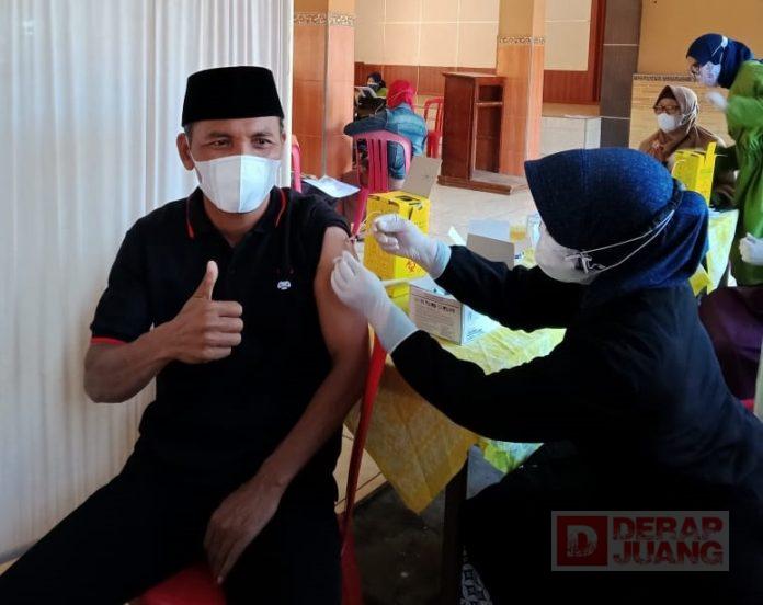 Percepatan Vaksinasi Kader PDI Perjuangan Kabupaten Karanganyar