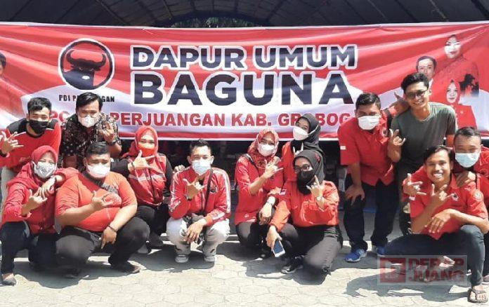 Peringati HUT Kemerdekaan, Baguna PDI Perjuangan Grobogan Buka Dapur Umum