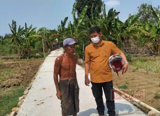 Sambang Petani, Badarodin Himpun Fakta-Fakta di Lapangan