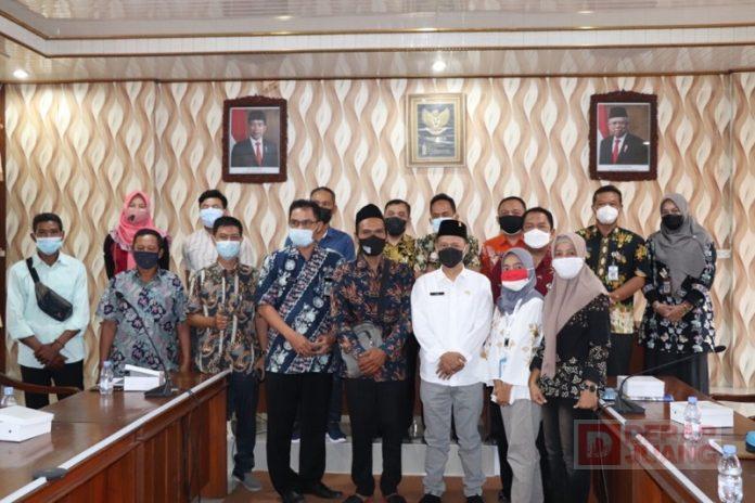 Slamet; Kita Akan Terus Kawal Solusi Atasi Abrasi Laut Wilayah Timbulsloko