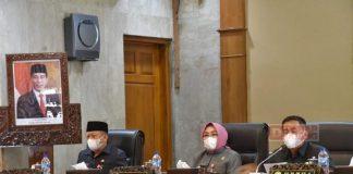 Sri Sumarni Gelontorkan Milyaran Rupiah Berdayaan Koperasi dan Usaha Mikro