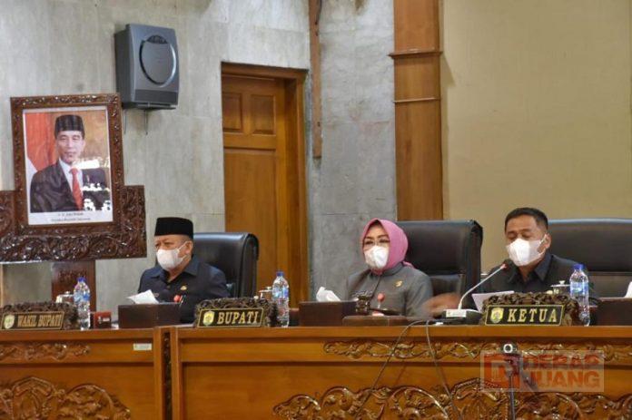 Sri Sumarni Gelontorkan Milyaran Rupiah Berdayaan Koperasi dan Usaha Mikro