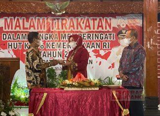 Sri Sumarni: Mari Teladani Nilai Kebaikan dan Syukur Atas Segala Pengabdiannya