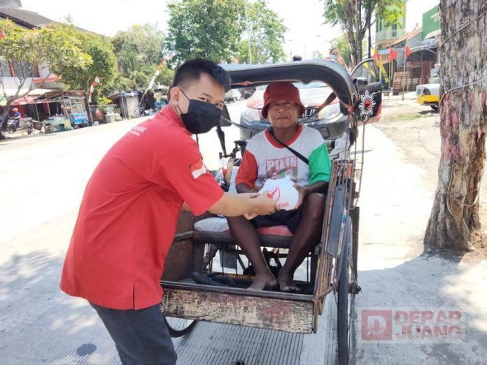 Tebar Kebaikan di HUT RI Ala Komunitas Juang Grobogan