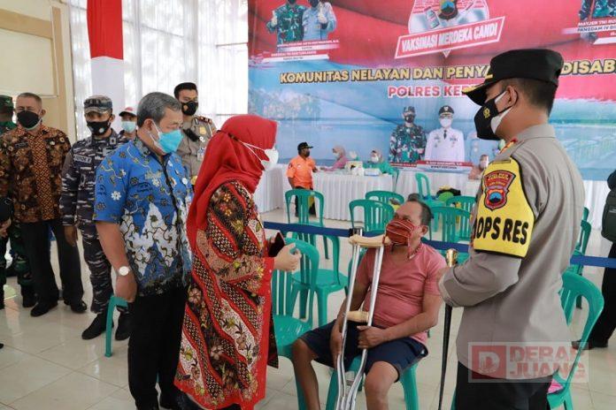 Wakil Bupati Kebumen Kunjungi Sentra Vaksinasi Merdeka Candi