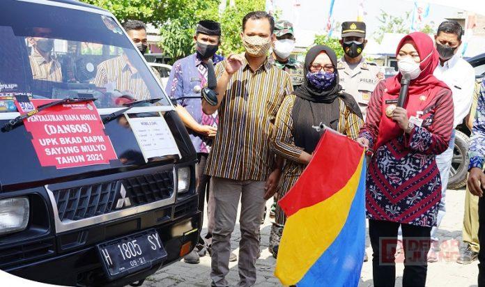 Warga Terdampak Bencana, Bupati Demak Hadir Ringankan Beban Keluarga