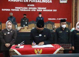 APBD Perubahan 2021 Ditetapkan, Bupati Tiwi: Pendapatan Daerah Naik 0,24%