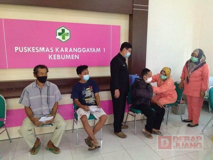 Bambang Sutrisno Pastikan Vaksinasi Bagi Masyarakat Terlayani dengan Baik (2)