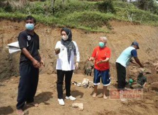 Buka Program TMMD, Bupati Tiwi: Jalan Penghubung Tegalpingen-Tumanggal Dibangun