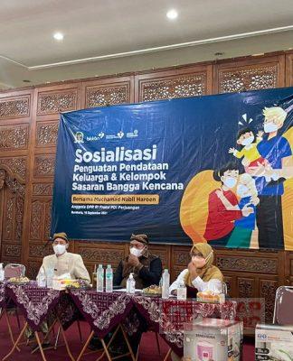 Gandeng BKKBN, Gus Nabil Sosialisaikan Vaksinasi di Kota Surakarta