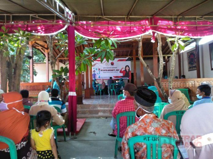 Gelar Vaksinasi Masyarakat Pati oleh Dr. Evita Nursanty