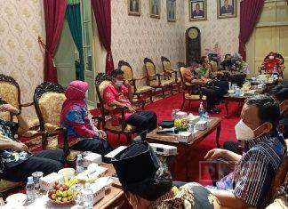Jaring Pendapat, Mbak Eisti Kumpulkan Kabag di Lingkungan Setda