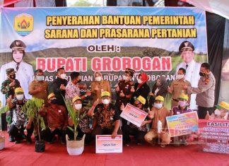 Jelang Musim Panen, Bupati Grobogan Secara Simbolis Berikan Bantuan Alsintan
