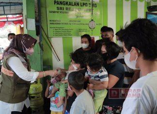 Jumat Berkah, Wujud Kepedulian Sri Mulyani Kepada Masyarakat di Tengah Pandemi