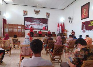Kolaborasi Mas Gilang dan DPC PDI Perjuangan Jepara Hadirkan Sentra Vaksinasi