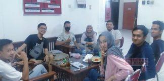 Mantapkan Materi, Komunitas Juang Batang Adakan Nongkrong Interaktif