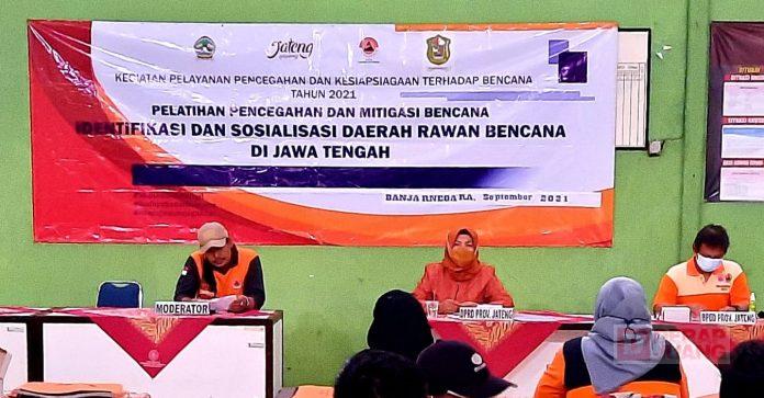 Masuki Awal Musim Hujan, Sri Ruwiyati Berikan Edukasi Kebencanaan Kepada Masyarakat