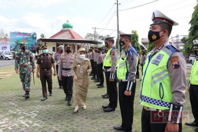 Masyarakat Kebumen Diminta Jadi Pelopor Keselamatan dan Kompak Turunkan Level PPKM (2)