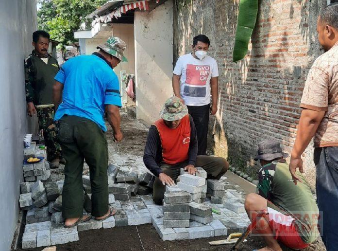 Memaksimalkan Tupoksi Kedewanan, Kusnendro Tinjau Pavingisasi