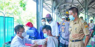 Momentum HUT Kereta Api ke-76, Edy Wuryanto Selenggarakan Vaksinasi di Stasiun Kedungjati