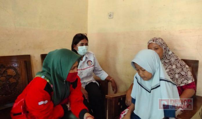 Nok Astik Bersyukur Biaya Berobat Dibantu Nur Bintang (3)