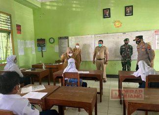 Pastikan Patuhi Prokes, Bupati Grobogan Tinjau Pelaksanaan PTM