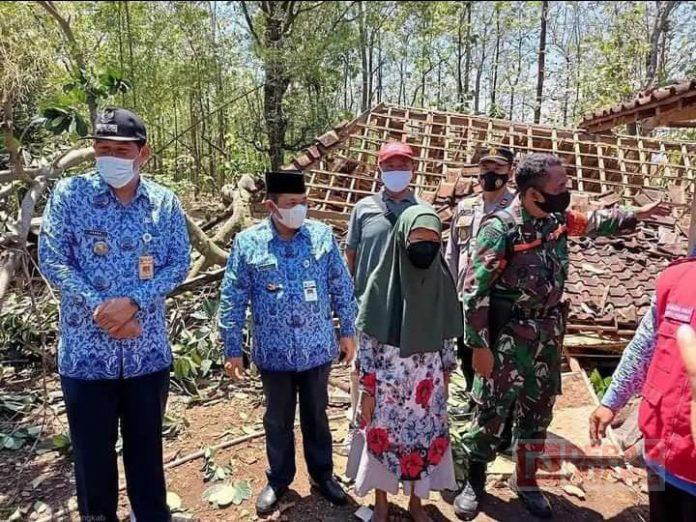 Puluhan Rumah Warga di Bancak Rusak Diterjang Angin Kencang
