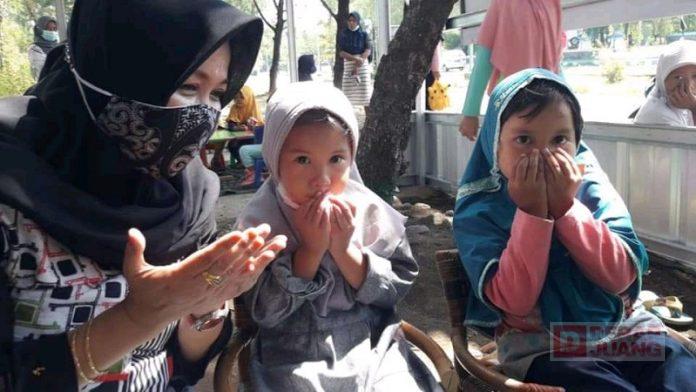 Sambangi Sekolah Laut, Ratna Sampaikan Pesan Ibu Mega