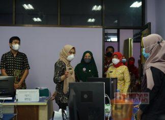 Sidak Dindukcapil, Mbak Eisti Tegaskan Pelayanan dan Dedikasi Terbaik