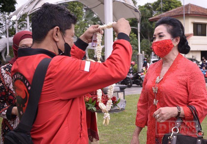 Sinergi Tuti Roosdiono bersama DPC PDI Perjuangan Salatiga