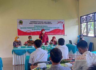 Sri Ruwiyati Selenggarakan Pemberdayaan Masyarakat Penganggur 2021