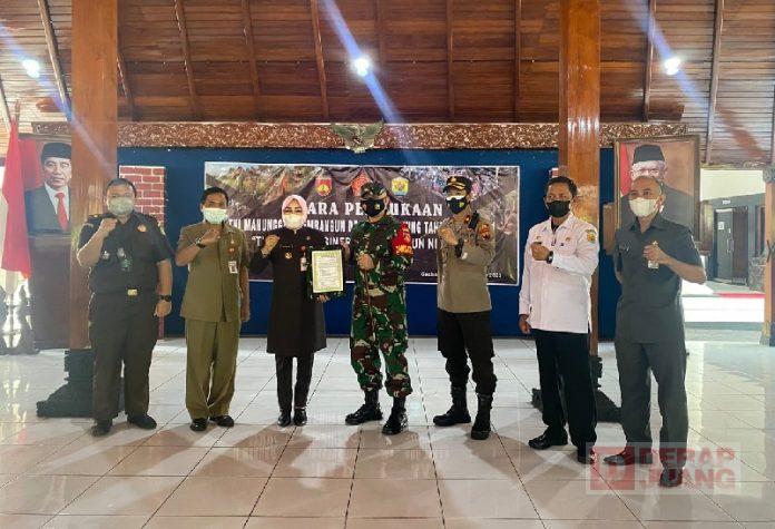 Sri Sumarni; TMMD Efektif Bantu Pemda dan Bangun Infrastruktur Desa