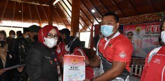 Sri Sumarni: Torehkan Prestasi di Tanah Papua, Banggakan Grobogan