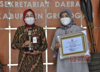 Terima Parahita Ekapraya, Sri Sumarni: Pelecut Tingkatkan Pemberdayaan Perempuan dan Anak