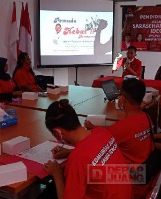 Tingkatkan Pemahaman Pemuda, DPC Temanggung Gelar Pendidikan Politik