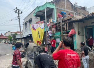 Wujud Gotong Royong Kader PDI Perjuangan Sondakan