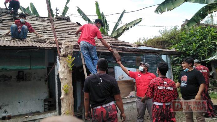 Wujud Solidaritas Kader Ranting PDI Perjuangan Baluwarti