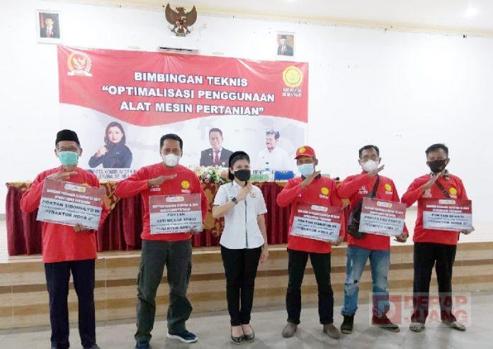 30 Poktan di Purworejo Dapat Bantuan Alsintan dari Vita Ervina
