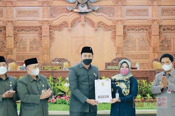 Bersama Hamenang, Sri Mulyani Tandatangani Nota Kesepakatan KUA PPAS RAPBD 2022