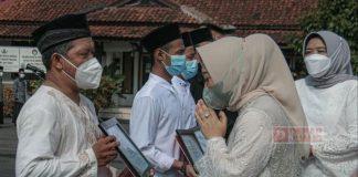Bupati Tiwi Minta Santri Bantu Penanggulangan Covid-19 di Purbalingga