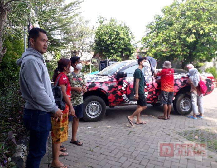 Fasilitasi Mobil, DPC PDI Perjuangan Kota Pekalongan Support Komunitas Lari