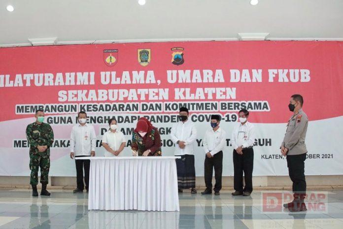 Gandeng FKUB, Sri Mulyani Ajak Masyarakat Agar Mau Divaksin