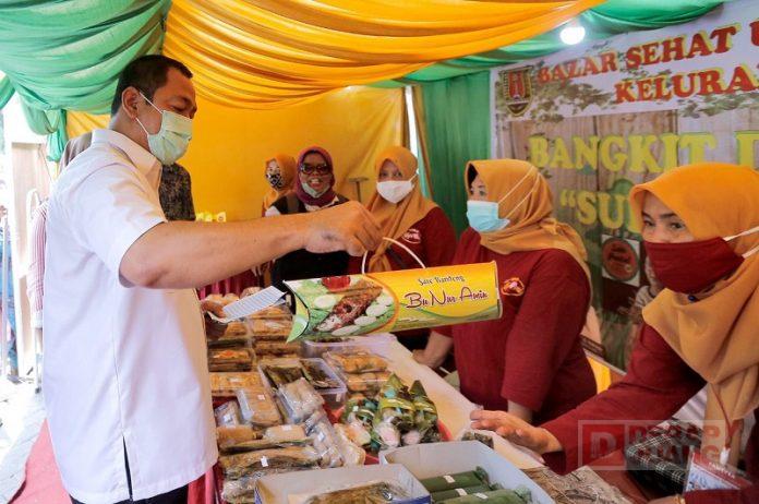 Gelar Pasar Sehat di 16 Kecamatan, Hendi Dorong UMKM Bangkit (2)